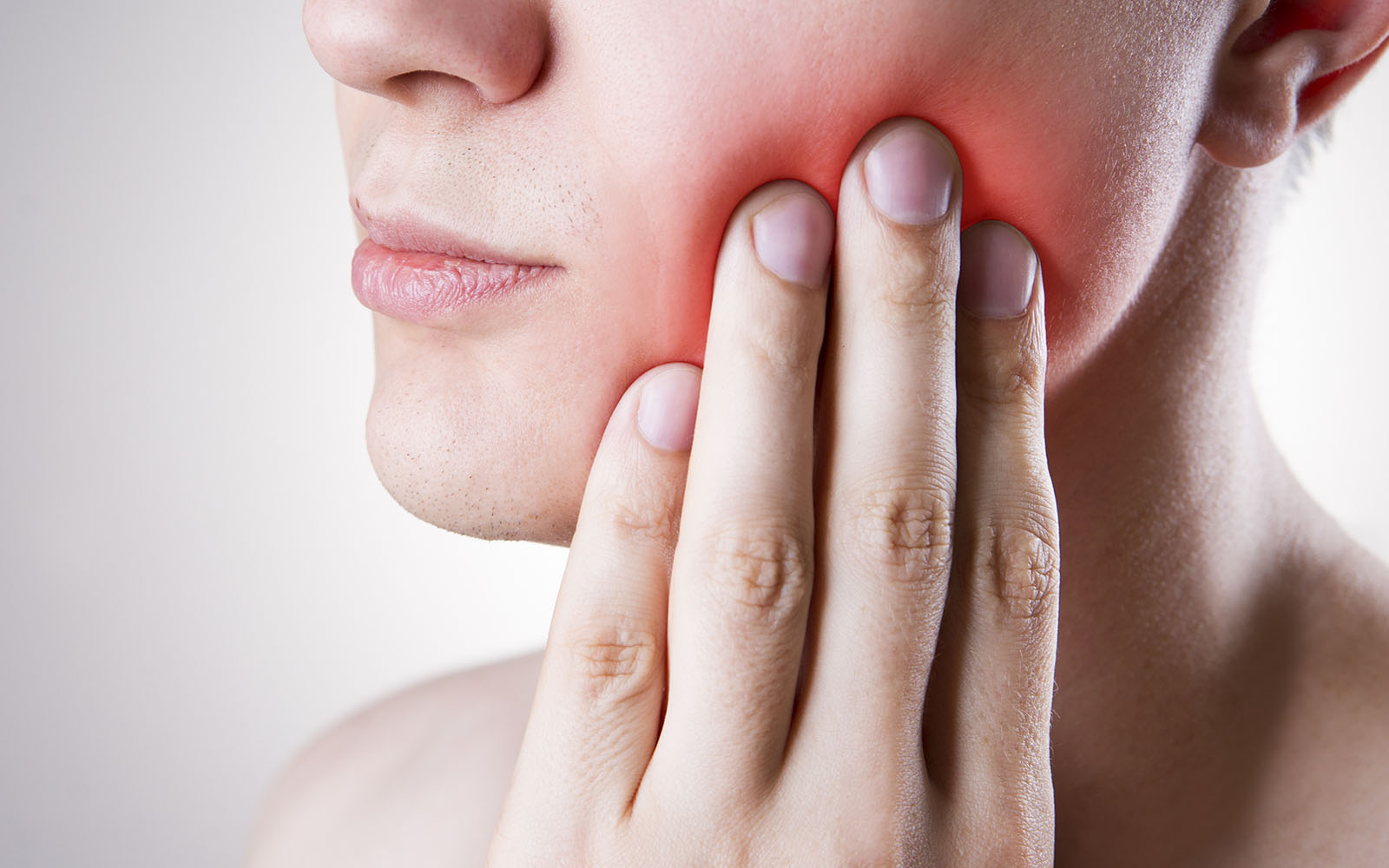 親知らず抜歯後、なるべく腫れないためには？（腫れを軽減する方法）